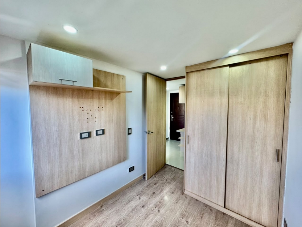 APARTAMENTO EN VENTA EN CALASANZ PARTE ALTA — foto 6
