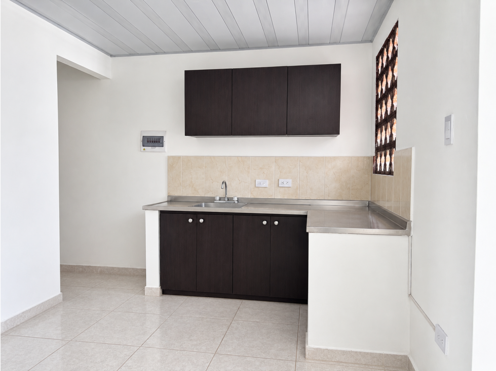 Renovado Apartamento en prado centro, cerca a estación del metro — foto 3