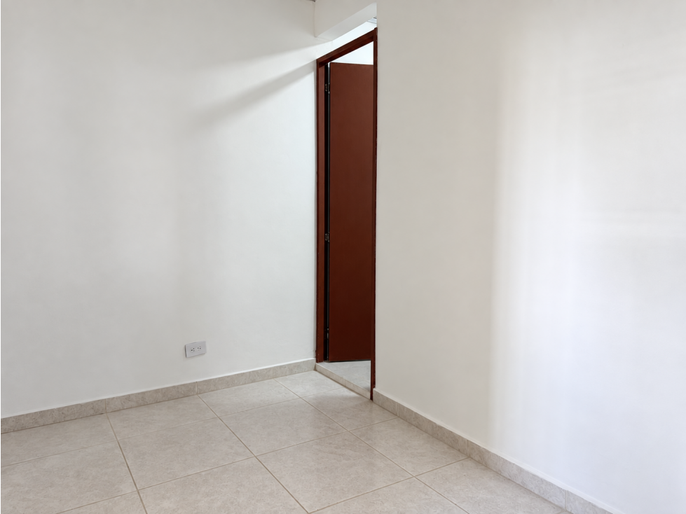 Renovado Apartamento en prado centro, cerca a estación del metro — foto 6