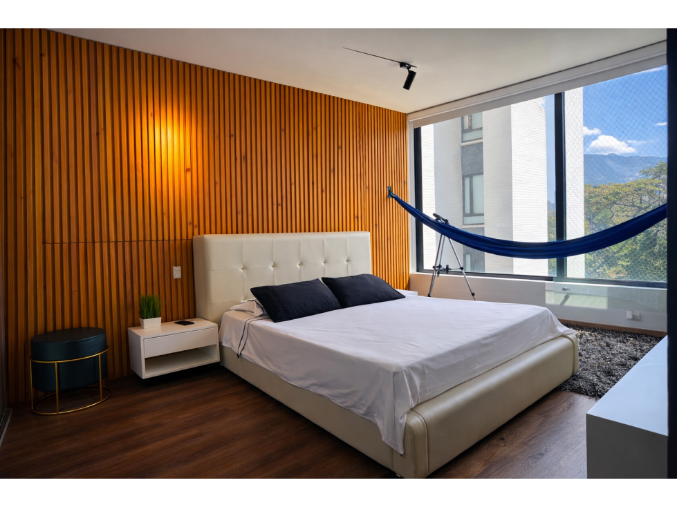 Apartamento de lujo en QTower | Piscina, gym, jacuzzi — foto 3