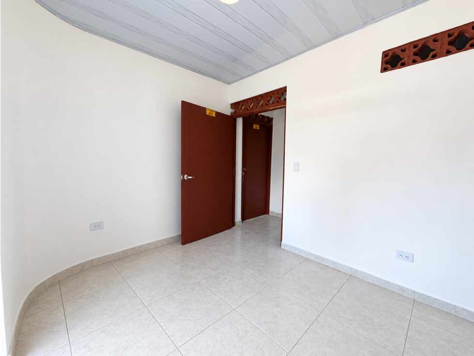Renovado Apartamento en prado centro, cerca a estación del metro — foto 4