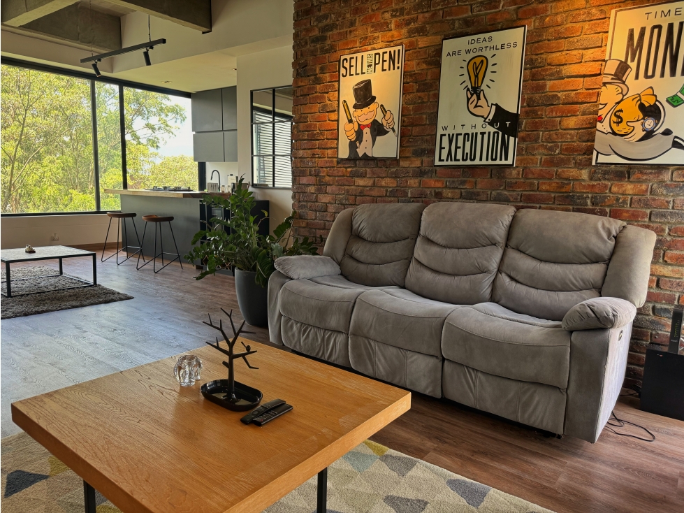 Apartamento de lujo en QTower | Piscina, gym, jacuzzi — foto 2