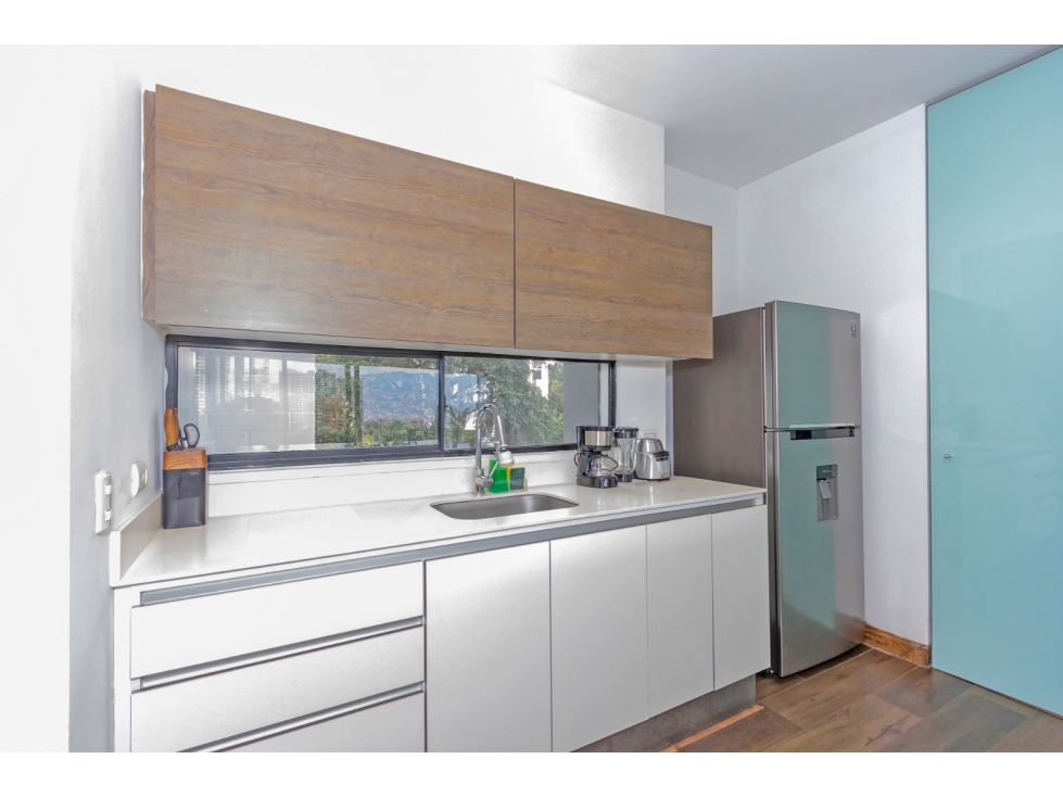 Elegante y Espacioso Apartamento Cerca al Tesoro — foto 3