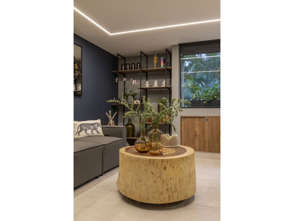Elegante apartamento en El Poblado / Cama King / AC — foto 4