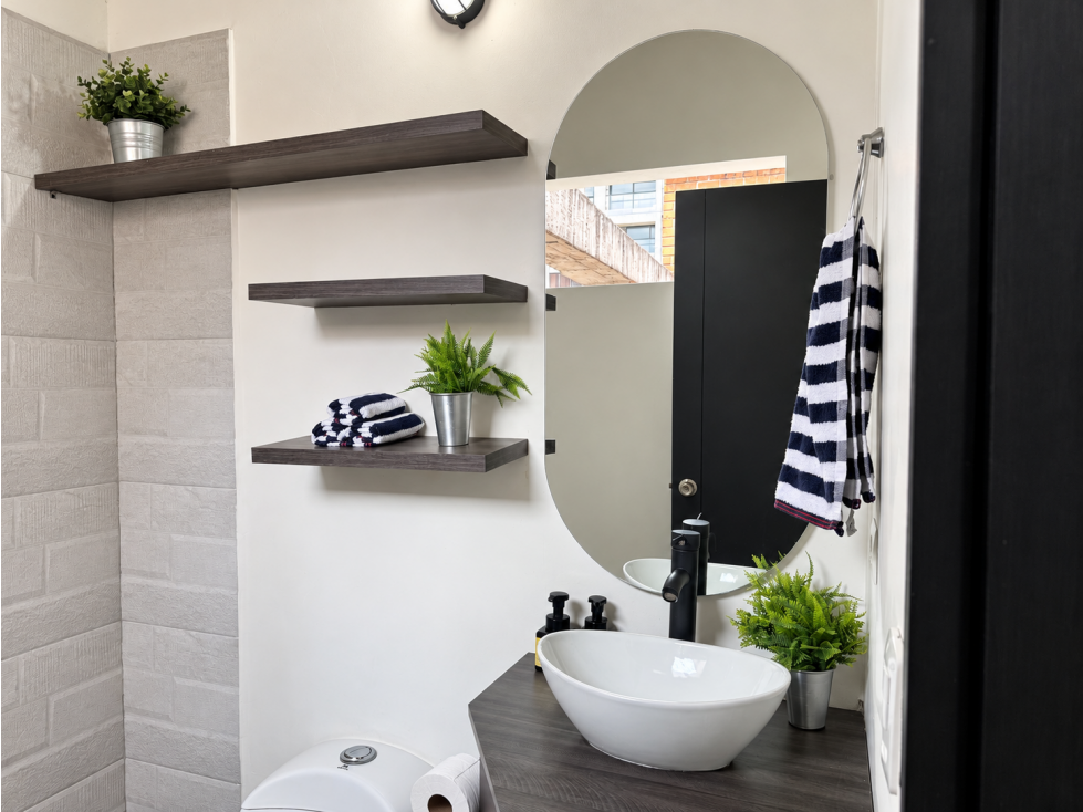 Apartamento Dúplex en Laureles con Terraza Privada y Jacuzzi — foto 4