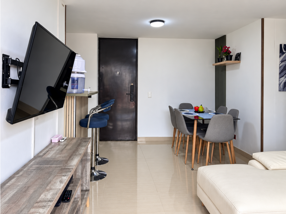 Apartamento amoblado en sabaneta, en avenida principal - con vista — foto 4