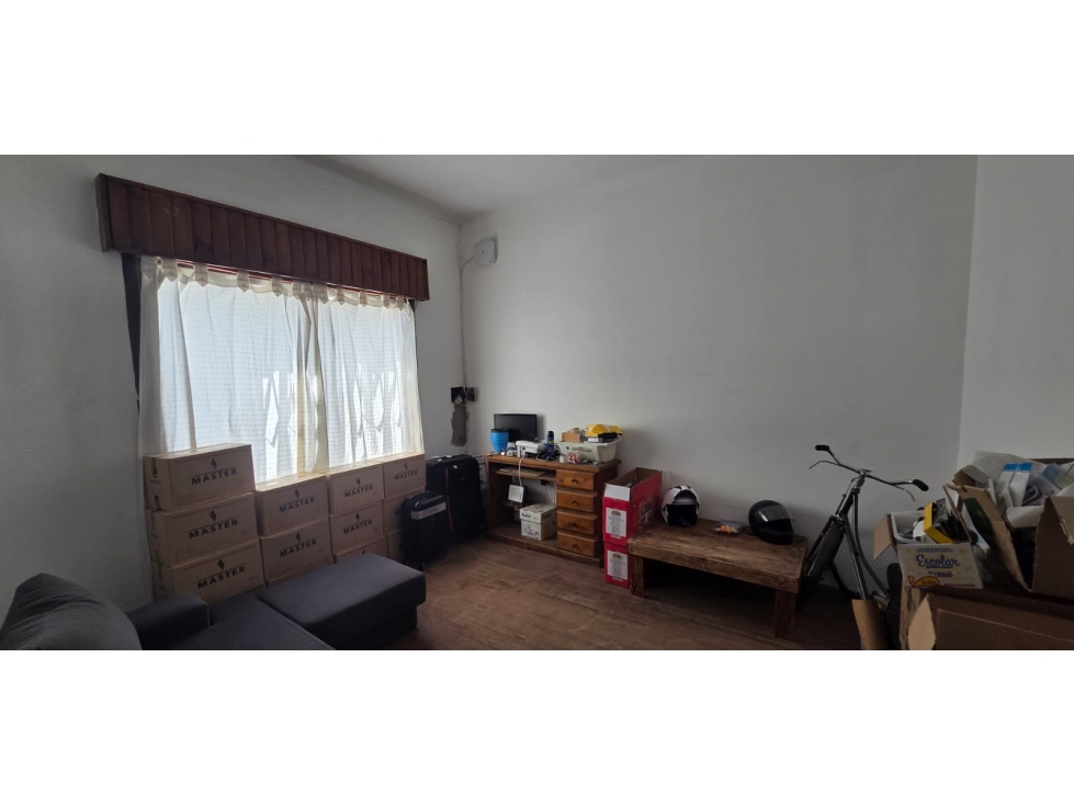 Casa de 3 ambientes centrica en Venta - Lujan — foto 3