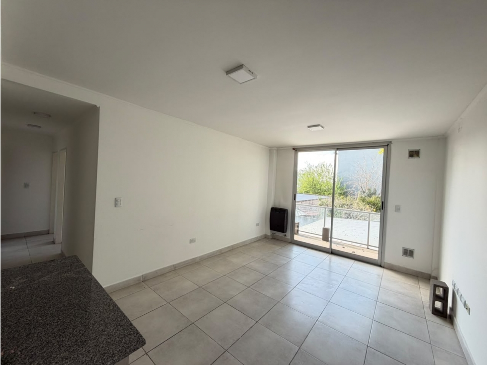 Departamento 3 ambientes + Cochera en Venta. Green Park III - 2