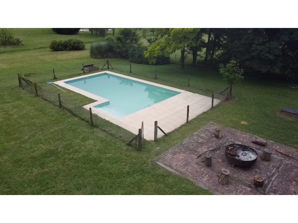 Hermosa Casa de campo en Venta en Barrio Santa Catalina — foto 4