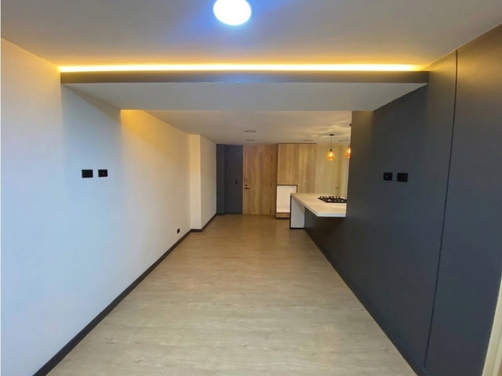APARTAMENTO LAURELES SANTA TERESITA TOTALMENTE REMODELADO