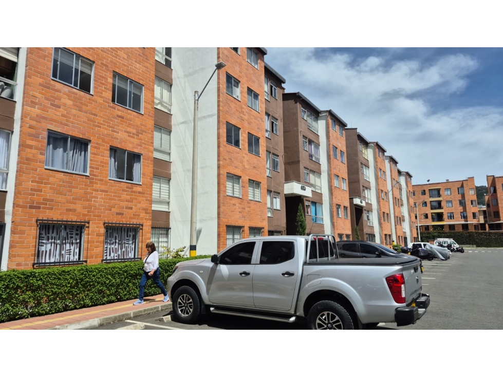 BAJA DE PRECIO apartamento en la ceja — foto 2