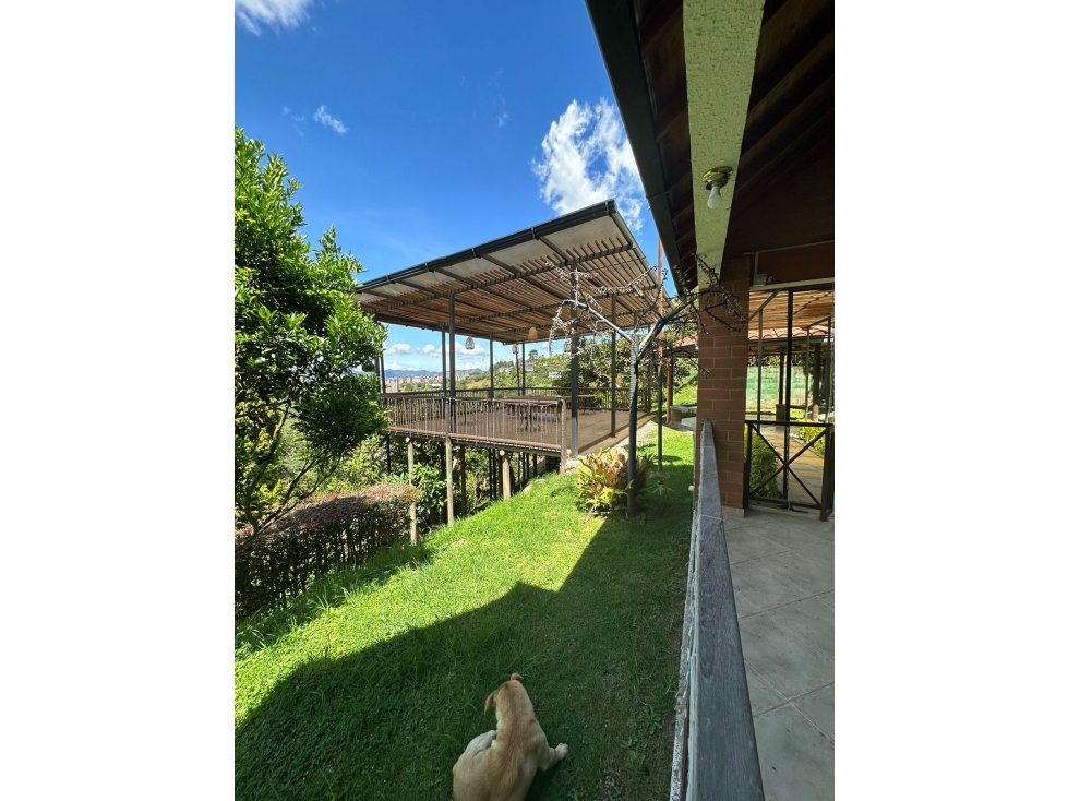 CASA FINCA EN EL PEÑOL CON VISTA A LA PIEDRA - 5
