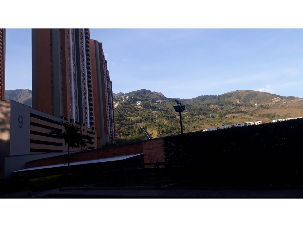 VENTA DE APARTAMENTO EN BELLO - FLORIDA NORTEAMERICA — foto 3
