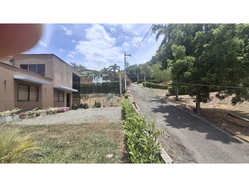 VENTA DE CASA-FINCA EN SOPETRÁN. ANTIOQUIA - 4