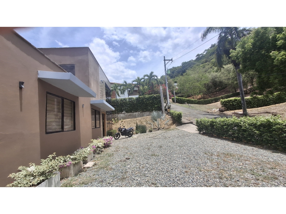 VENTA DE CASA-FINCA EN SOPETRÁN. ANTIOQUIA - 5