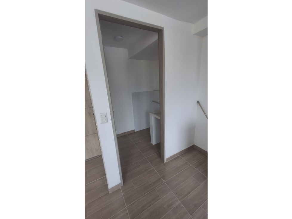 VENTA DE APARTAMENTO EN BELLO - MONTERREAL — foto 4