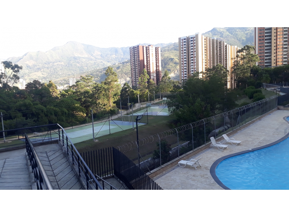 VENTA DE APARTAMENTO EN BELLO - FLORIDA NORTEAMERICA — foto 4
