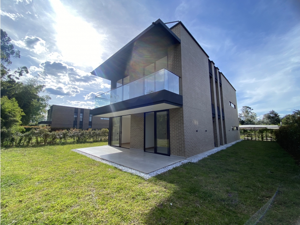 CASA PARA ESTRENAR, 2 NIVELES, UNIDAD CERRADA LLANOGRANDE SMG — foto 4