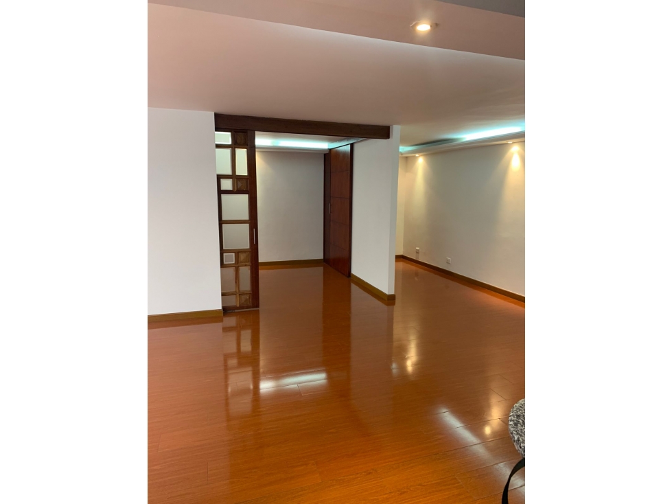 APARTAMENTO CABRERA REMODELADO EDIFICIO LA RONDA — foto 3