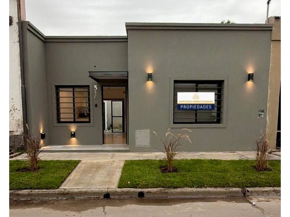 Casa Luján Centro 2 dormitorios - 1