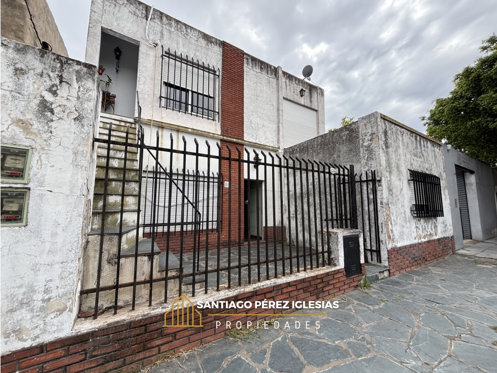 CASA CON DEPARTAMENTO - CUIDADELA - 2