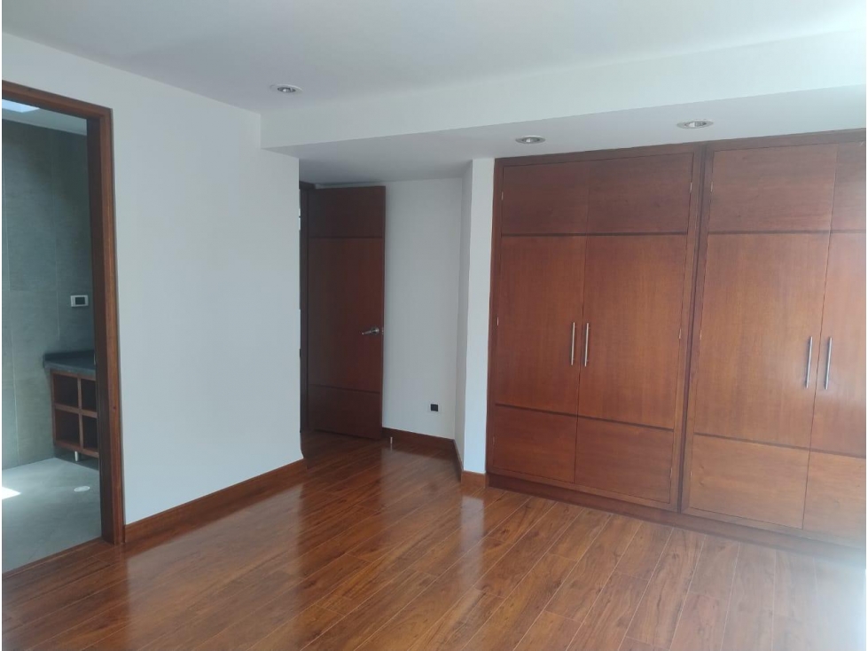 VENTA DE APARTAMENTO DUPLEX SANTA BARBARA — foto 6