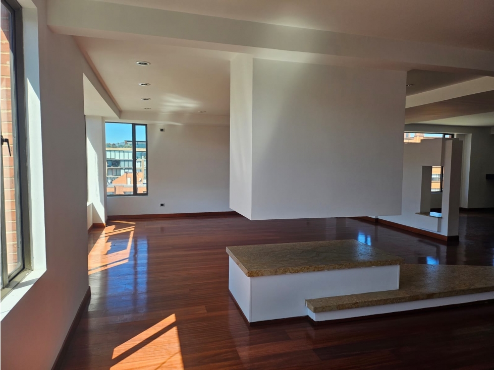 VENTA DE APARTAMENTO DUPLEX SANTA BARBARA — foto 3