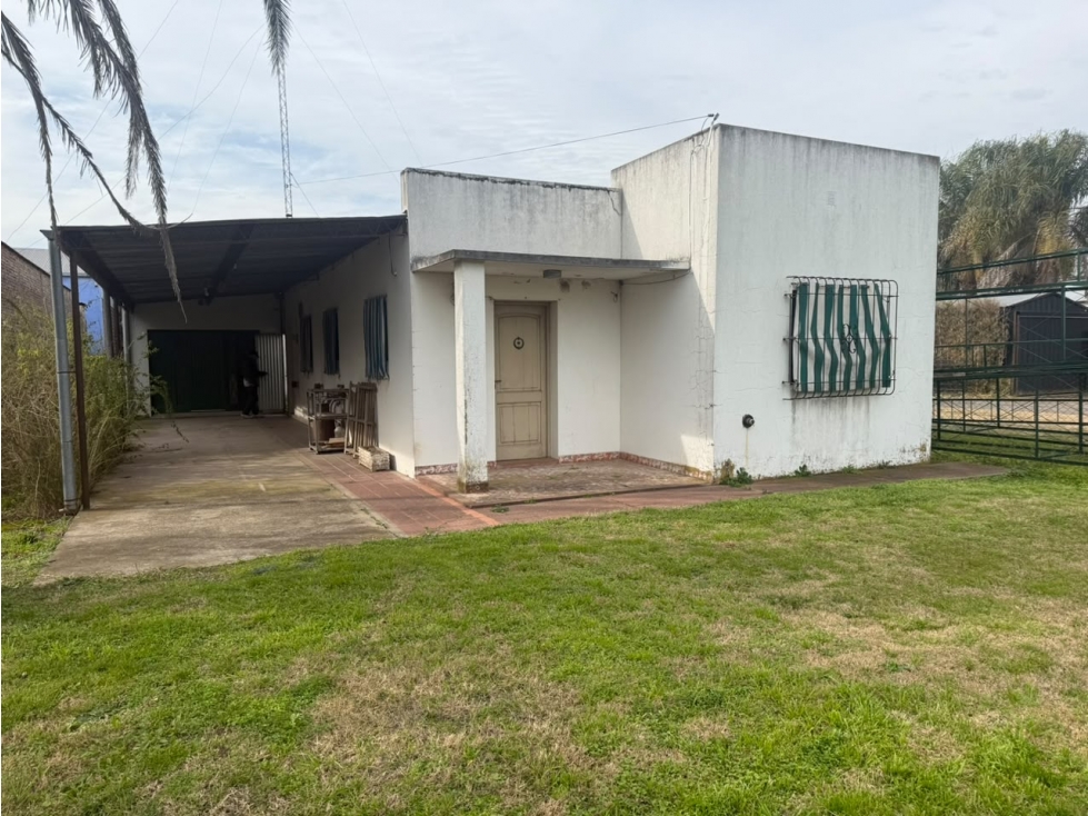 CASA SOBRE RUTA PROV. 192 - 1