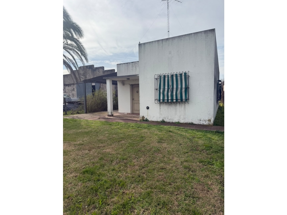 CASA SOBRE RUTA PROV. 192 - 2
