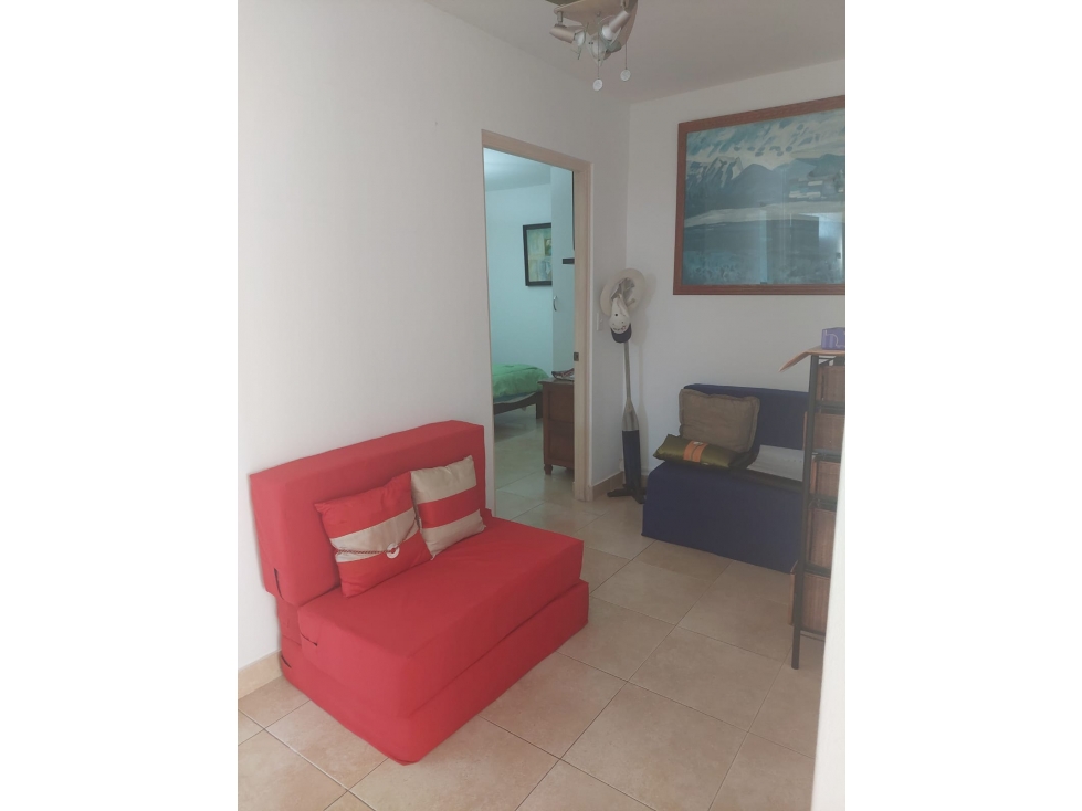 Se alquila en playa farallón apartamento frente al mar