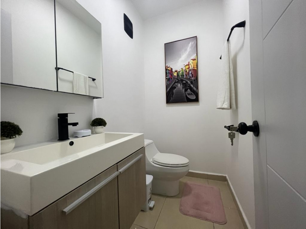 Alquiler de apartamento en Waters on the Bay en Avenida Balboa — foto 2