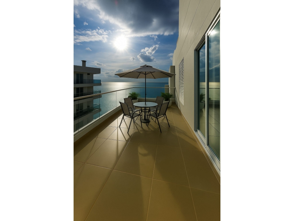 PENT-HOUSE DE LUJO CON VISTA AL MAR