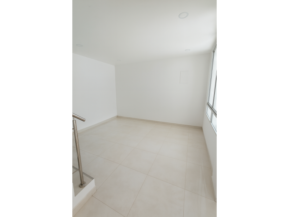 CASA NUEVA BARRIO RIASCOS TIPO 2 — foto 2