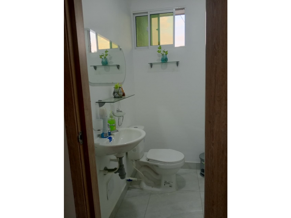 APARTAMENTO SEGUNDO PISO BARRIO CUNDI — foto 2
