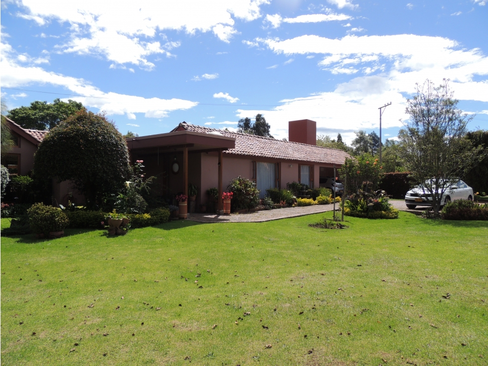 VENDO CASA GUAYMARAL-LOYOLA — foto 2