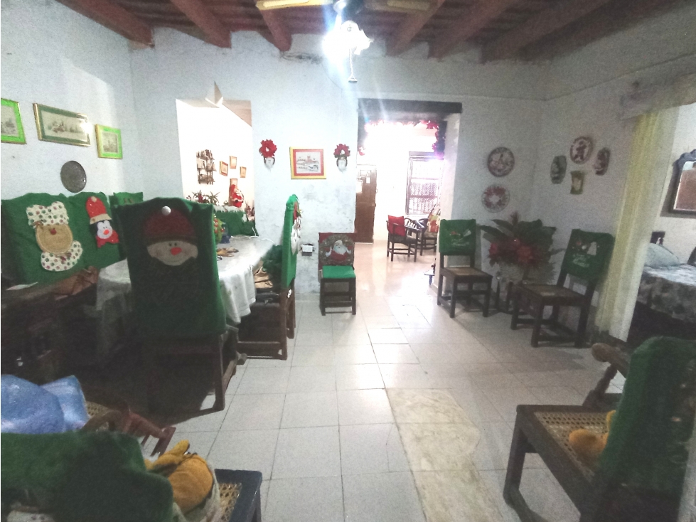 VENTA CASA POR EL PARQUE DE LOS NOVIOS CENTRO HISTÓRICO STA MTA J.V — foto 3