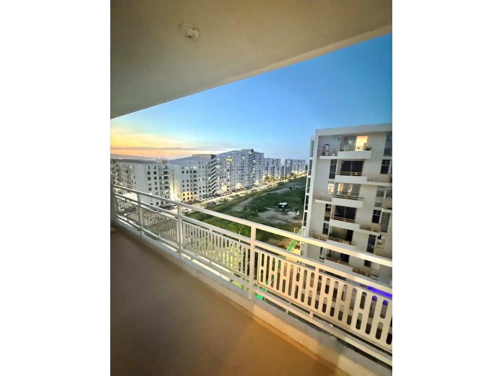 VENTA APARTAMENTO REMODELADO EN CONDOMINIO CARIOCA - CARTAGENA — foto 3