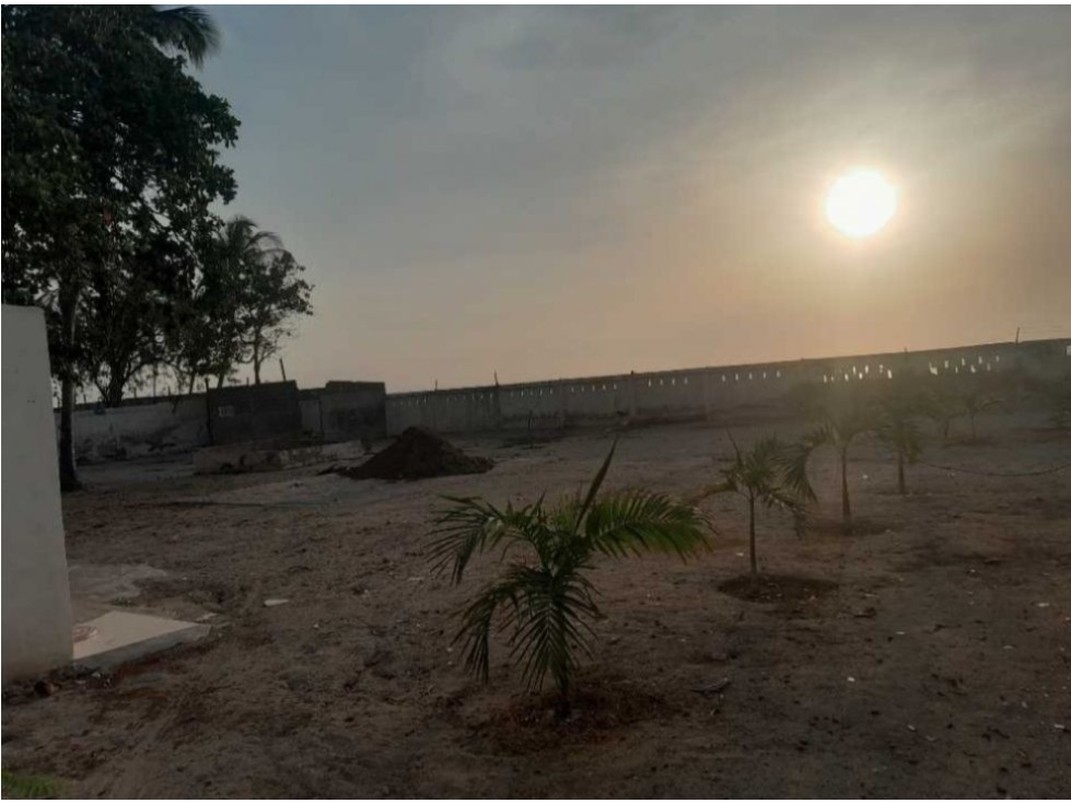 SE VENDE LOTE PARA PROYECTO INMOBILIARIO 1RA LÍNEA DE PLAYA SM L.C — foto 3