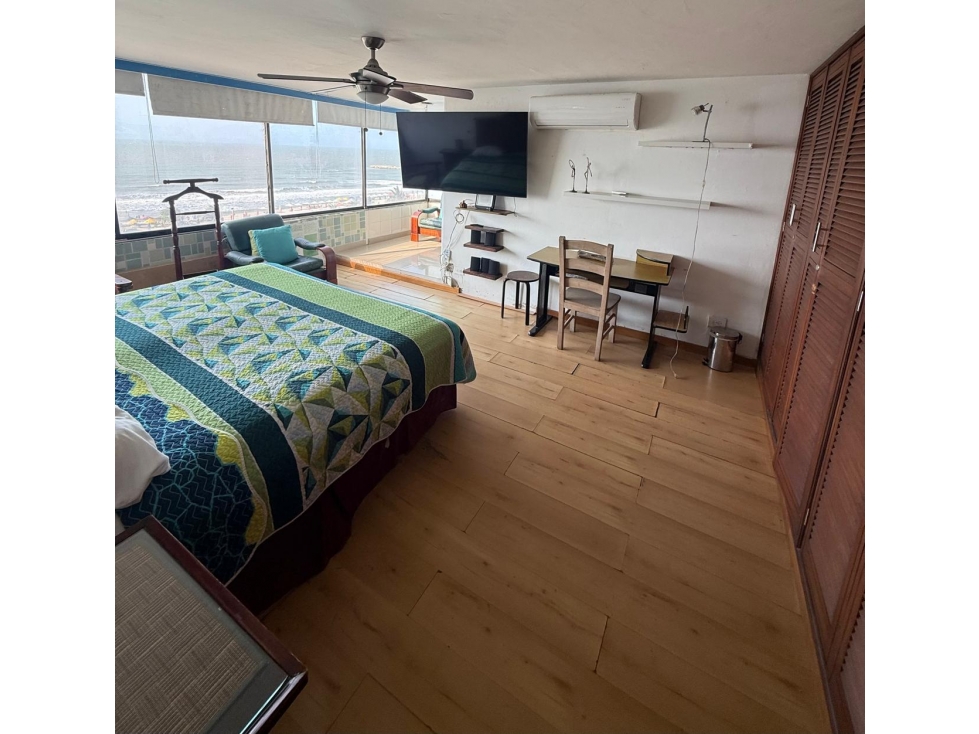 VENTA APARTAMENTO PENTHOUSE EN BOCAGRANDE FRENTE AL MAR — foto 2