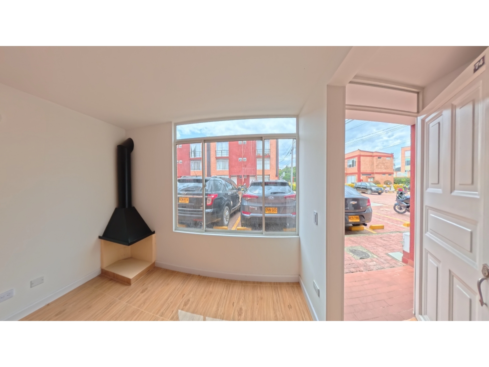 Venta Casa Madrid, Cundinamarca (3 Niveles, 3 Habitaciones, 3 Baños) — foto 2
