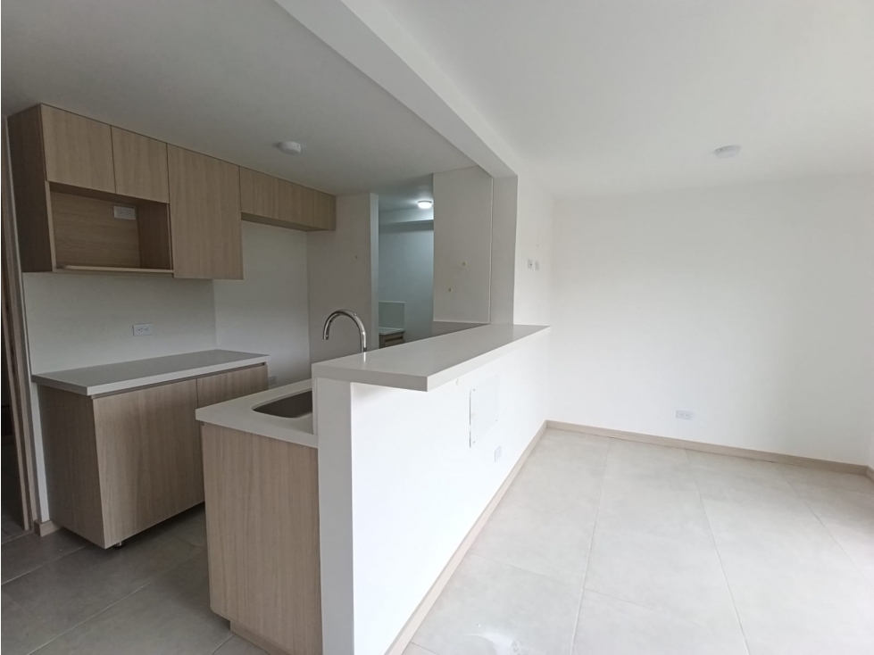 Apartamento en Arriendo en Urbanización Kuo- Sabaneta — foto 3
