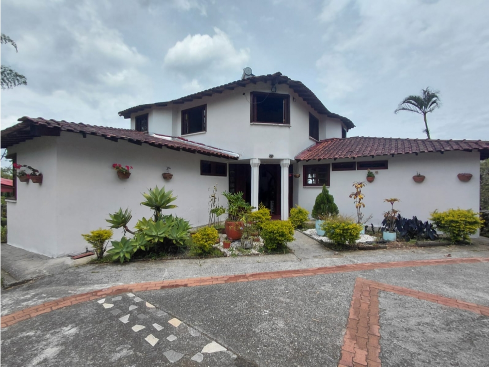 VENTA CASA CAMPESTRE DE ENSUEÑO EN PEREIRA