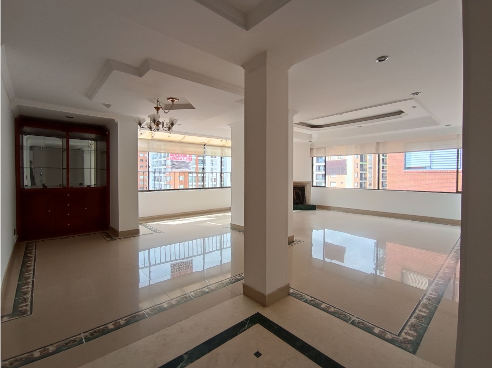VENTA DE PENTHOUSE EN LOS CEDROS