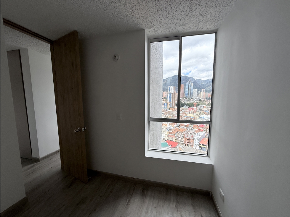 VENTA APARTAMENTO SOBRE AV EL DORADO CON VISTA A LOS CERROS — foto 6