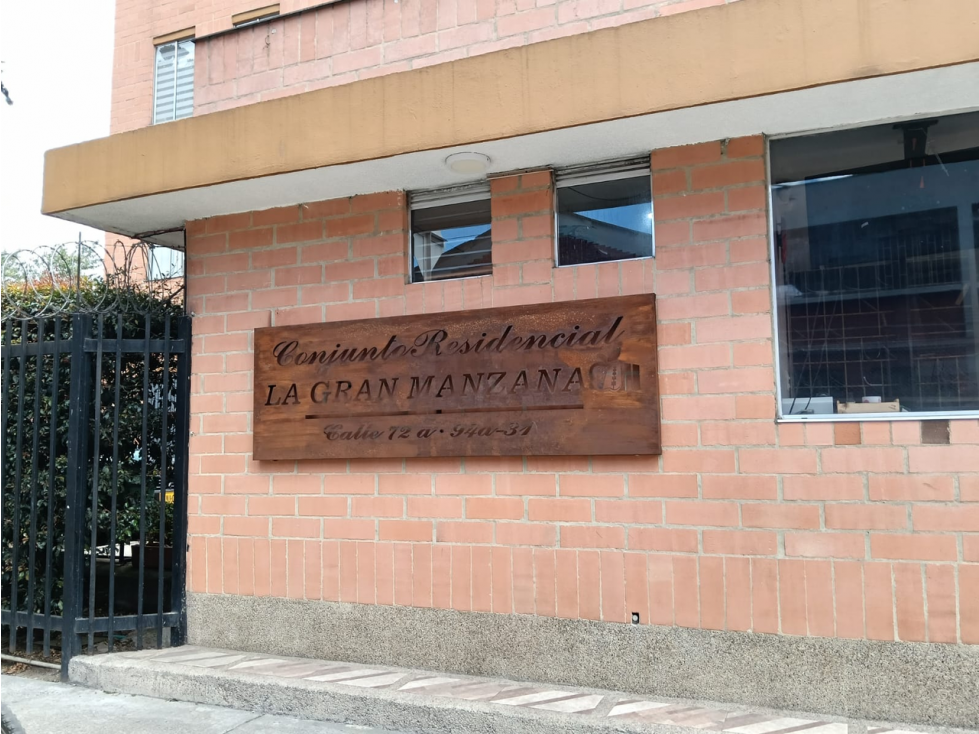 VENTA APTO ZARZAMORA ENGATIVA PISO 4- BOGOTA — foto 2