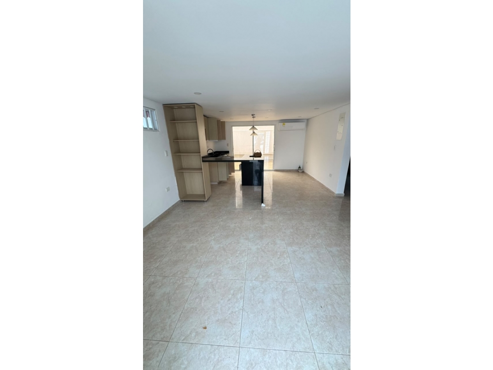 ARRIENDO CASA CRESPO — foto 2