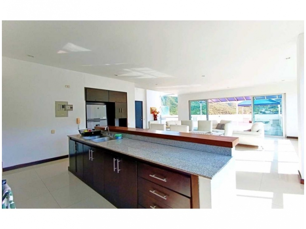 SE VENDE PENTHOUSE AMOBLADO TURISTICO EN RODADERO RESERVADO - L.C. — foto 5