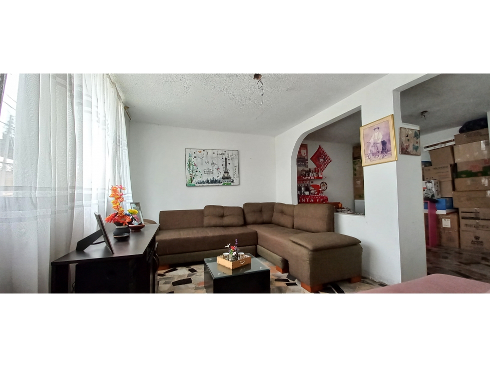 VENTA CASA CIUDAD JARDIN NORTE BOGOTA