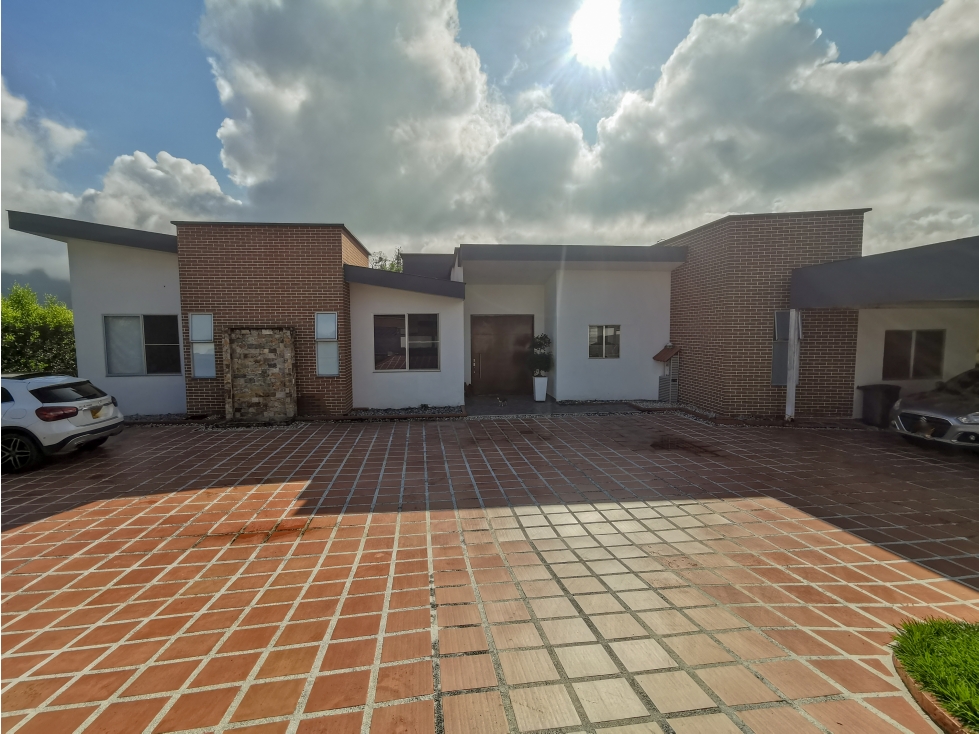 VENTA CASA CAMPESTRE - COMBIA - PEREIRA