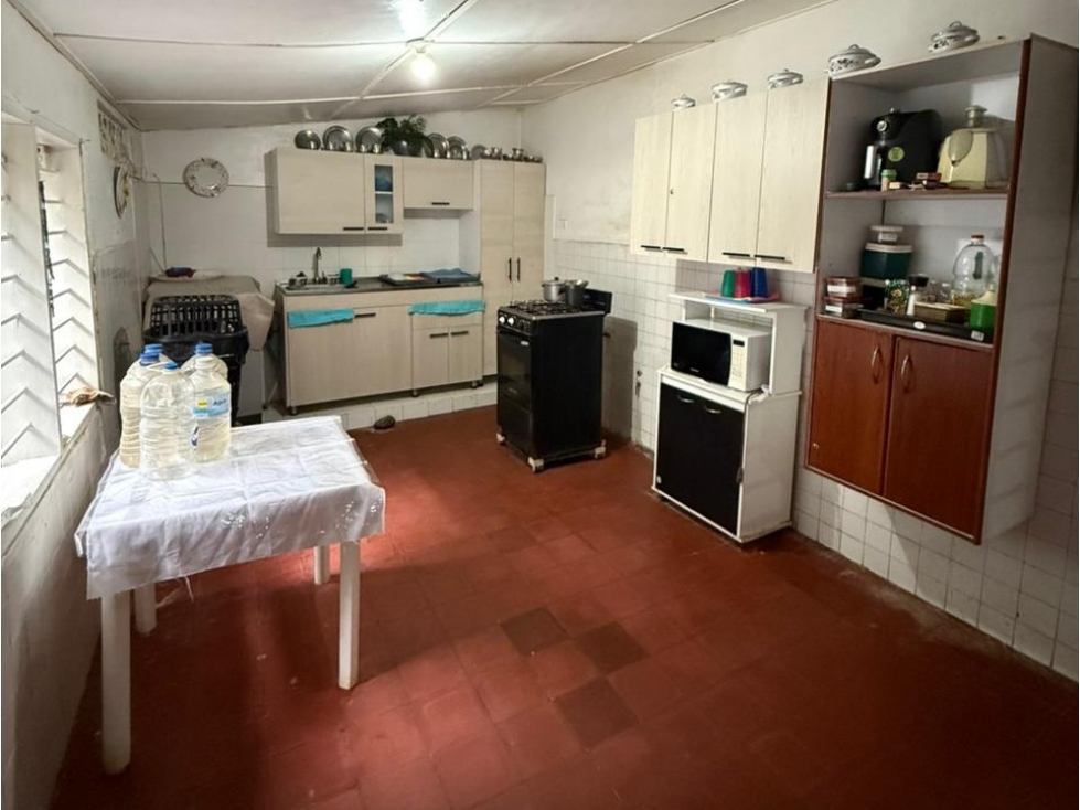 VENTA CASA POR EL PARQUE DE LOS NOVIOS CENTRO HISTÓRICO STA MTA J.V — foto 4